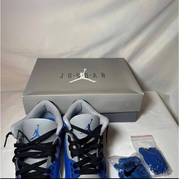 Size 10 - Nike Air Jordan 3 Retro Varsity Royal Men\'s Shoes Ships Now